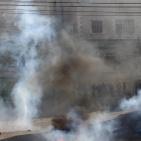 اصابة طفلين احدهما برصاصة مطاطية بالرأس في مواجهات عنيفة وسط الخليل