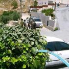 بالصور: قوات الاحتلال تقتحم منزل شهيد في القدس