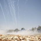 اصابات بالاختناق في قمع الاحتلال مسيرة بلعين الاسبوعية