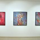 الفنان شفيق رضوان حاضر بلوحاته رغم منع الاحتلال قدومه ليفتتح معرضه