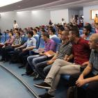 طلبة كلية الطب في جامعة النجاح يُنظمون ندوة تعريفية وإرشادية للطلبة الجدد