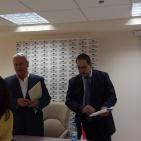 رئيس جامعة بيرزيت يعقد مؤتمرا صحفيا في الجامعة