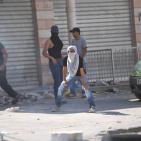مواجهات بين قوات الإحتلال وشبان في مخيم قلنديا شمال القدس