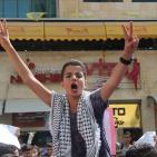 معلمو وطلبة الخليل في وقفة تضامنية مع الأقصى