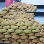 بالصور تجهيزات وأجواء العيد بمدينة نابلس اليوم