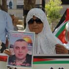 بالصور:  اعتصام تضامني مع الأسرى المرضى والمضربين في الخليل