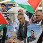 بالصور:  اعتصام تضامني مع الأسرى المرضى والمضربين في الخليل