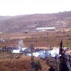 قوات الإحتلال تقمع مسيرة سلمية للمحامين بإطلاق قنابل الغاز السام