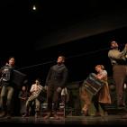 بالصور: عرض مسرحية 