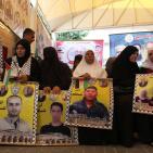 استمرار اعتصام اهالي الاسرى بغزة للمطالبة بالافراج عنهم