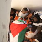 تشييع جثماني الشهيدين محمد شماسنة وعمر الفقيه في بلدة قطنا شمال غرب القدس،