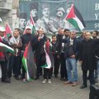 اطفال يطالبون الامم المتحدة توفير حماية دولية للشعب الفلسطيني