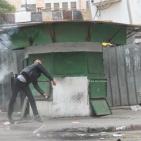 اصابة بالرصاص الحي وثلاثة بالمطاط في الخليل