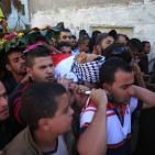 تشييع جثمان الشهيد لافي عوض في قرية بدرس