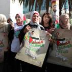 الحملة النسائية لمقاطعة المنتجات الإسرائيلية تُنظم وقفة لها في نابلس