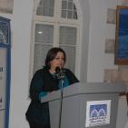 إياس يوسف ناصر يوقع ديوان 