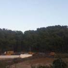 طولكرم: صور لحملة مداهمات المنازل واغلاق الطرق بالسواتر الترابية