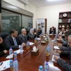 اسرة جامعة بيرزيت تزور جمعية مركز الحياة لمكافحة السرطان في رام الله