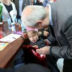 اسرة جامعة بيرزيت تزور جمعية مركز الحياة لمكافحة السرطان في رام الله