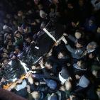 سلطات الاحتلال تسلم جثامين 7 شهداء قرب معتقل عوفر غرب رام الله