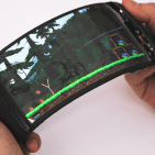 أول هاتف يمكن ثنيه 