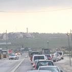 اغلاق حاجز جبع بالمكعبات الاسمنتية