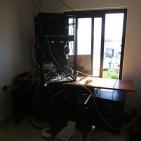 الاحتلال يغلق مقر فضائية فلسطين اليوم ويعتقل ثلاثة من الإعلاميين