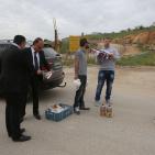 شركات الألبان تحتج امام سجن عوفر بسبب منع الاحتلال توريد منتجاتها للقدس