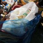 الضابطة الجمركية تصادر شرائح اتصال إسرائيلية وبضائع منتهية الصلاحية