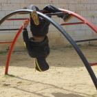 أطفال الخليل العتيقة يواجهون الاحتلال باللعب والحياة