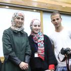 حفل تكريم المعلمة الفلسطينية حنان الحروب في جامعة النجاح