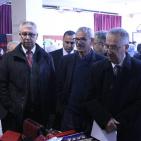 جامعة النجاح تفتتح معرضاً للأعمال اليدوية والحرفية التراثية