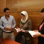 الروائية الكويتية بثينة العيسى في ضيافة متحف محمود درويش