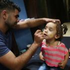 مؤسسة يد بيد تُقيم وجبة افطار لمجموعة من الأطفال