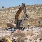 مظاهرة ضد مصادرة الاراضي في اراضي بلدة دير قديس