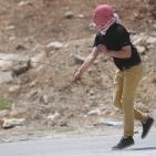 مواجهات قرب سجن عوفر تضامنا مع الاسير بلال كايد