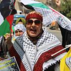 وقفة تضامنية مع الأسرى المضربين في الخليل