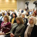 وزارة شؤون المرأة ومؤسسة ياسر عرفات تنظمان ندوة حول الدور القيادي للمرأة الفلسطينية