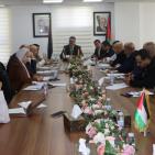 الزراعة تعقد اجتماعًا تشاركيًا مع اتحاد شركات مصدري التمور لمناقشة معايير توزيع الكوتا.