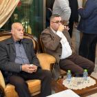 وجهاء من عائلتي أبو شنب والطيراوي يزورون الدكتور رامي الحمد الله ويثمنون جهوده في إنجاح الصلح