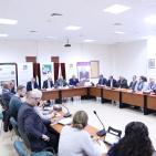 وزير الحكم المحلي يشارك في ورشة 