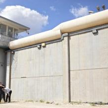 الاحتلال يقرر الإفراج عن الجريح قصي ريان وهو بحالة خطيرة