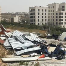 الاحتلال يشرع بهدم منزل قيد الإنشاء في دار صلاح شرق بيت لحم