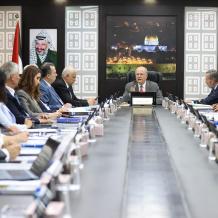مجلس الوزراء: العمل جارٍ على تأمين دفعة من الرواتب خلال أيام