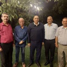 اللواء إياد الأقرع يستقبل وفداً من إدارة النادي الأهلي في قلقيلية