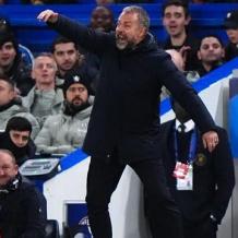 فليك يضطر لتغيير خطته مع لاعبي برشلونة بعد ثلاثية تشيلسي