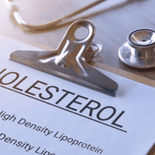 8 عادات صباحية ترفع مستوى الكوليسترول الضار