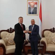 السفير عواد يطلع نظيره اليمني على مستجدات الأوضاع في فلسطين 