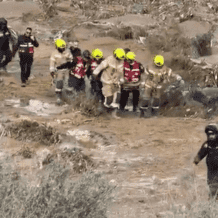 العثور على جثة شاب في بئر السبع جرفته السيول من جنوب الخليل