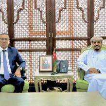 الرويضي يبحث مع الهيئة العُمانية للأعمال الخيرية التعاون والدعم الإنساني المقدم لفلسطين